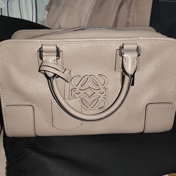 LOEWE Amazona 28 Top Handle Bag - Picture 3 of 16